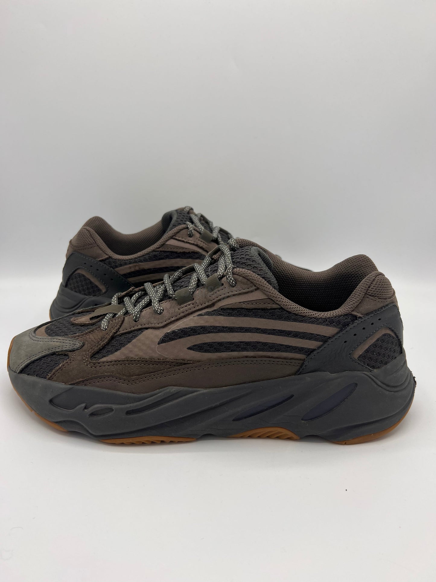 Adidas Yeezy Boost 700 "Geode" (PreOwned)