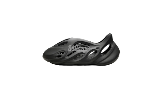 Adidas Yeezy Foam Runner "Carbon" Pre-School-Bullseye Sneaker Boutique