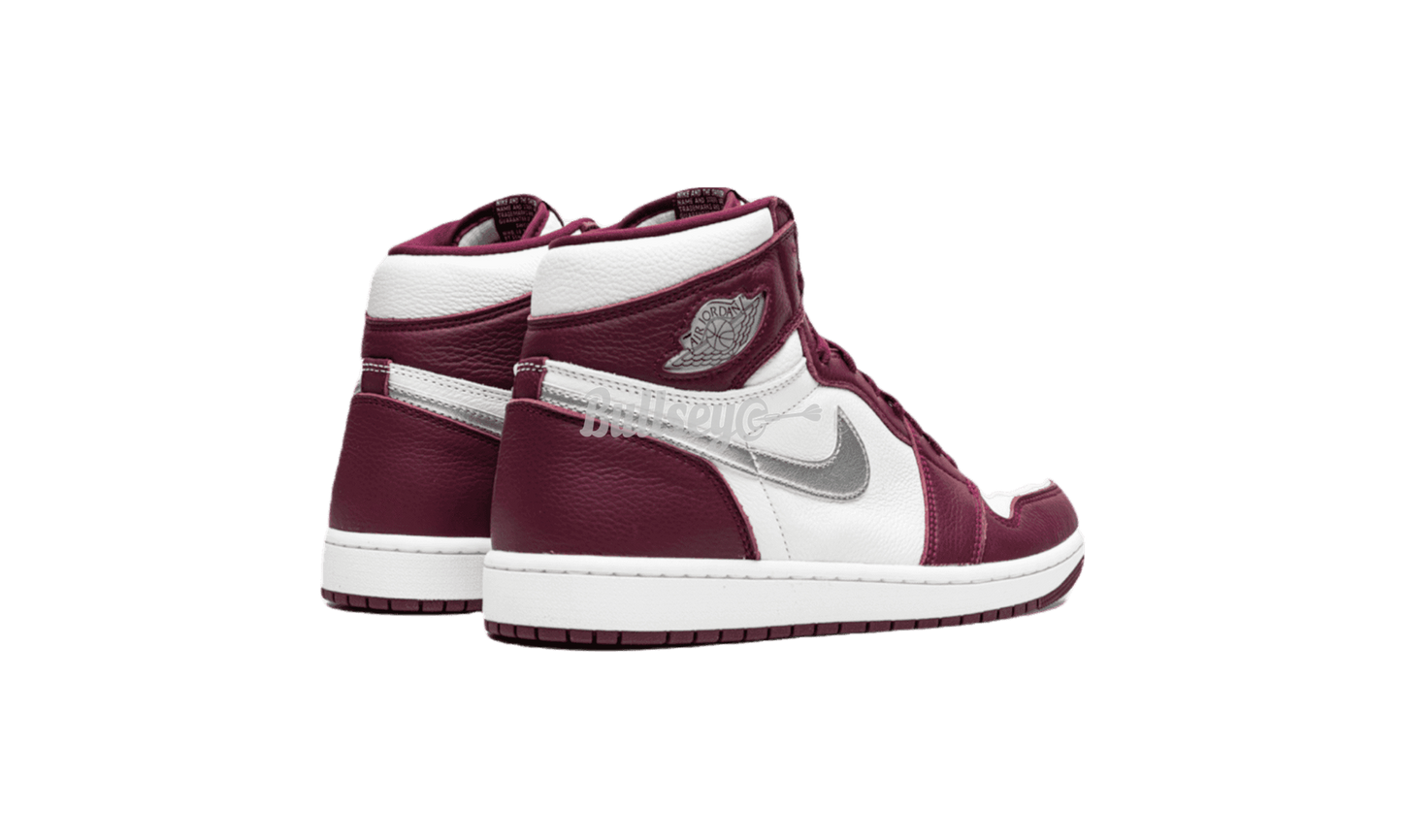 Air Jordan 1 Retro "Bordeaux"