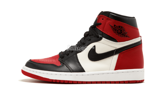 Air Jordan 1 Retro "Bred Toe"-Bullseye Sneaker Boutique