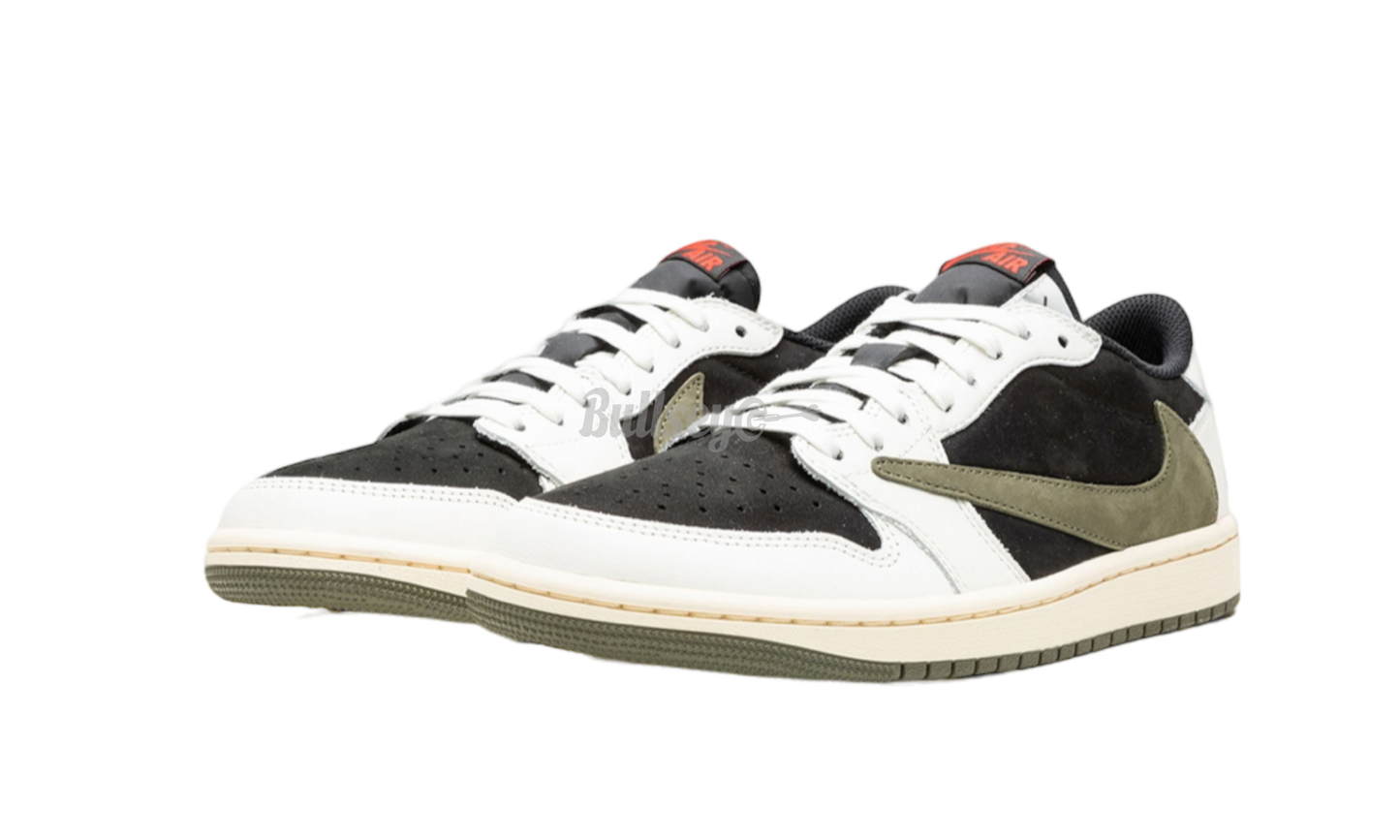 Air Jordan 1 Retro Low OG SP x Travis Scott "Olive" (Flawed Stained Lace)