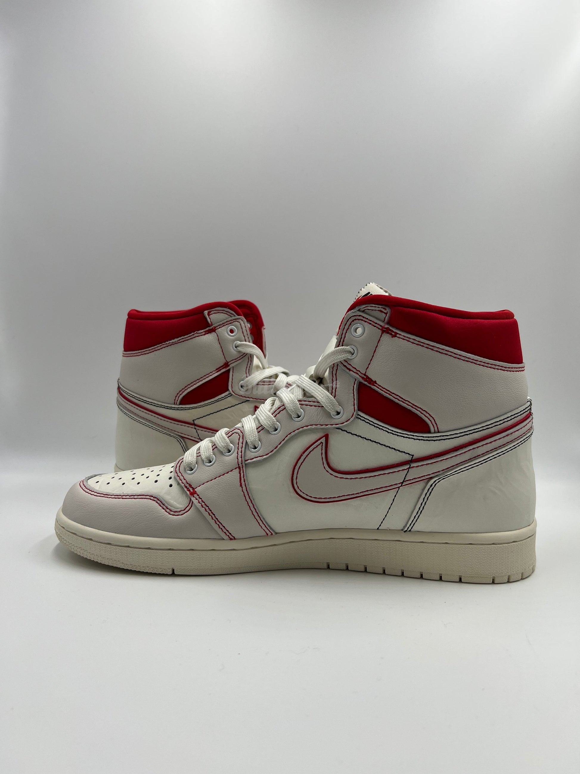 Air Jordan 1 Retro "Phantom" (PreOwned) - Bullseye Sneaker Boutique