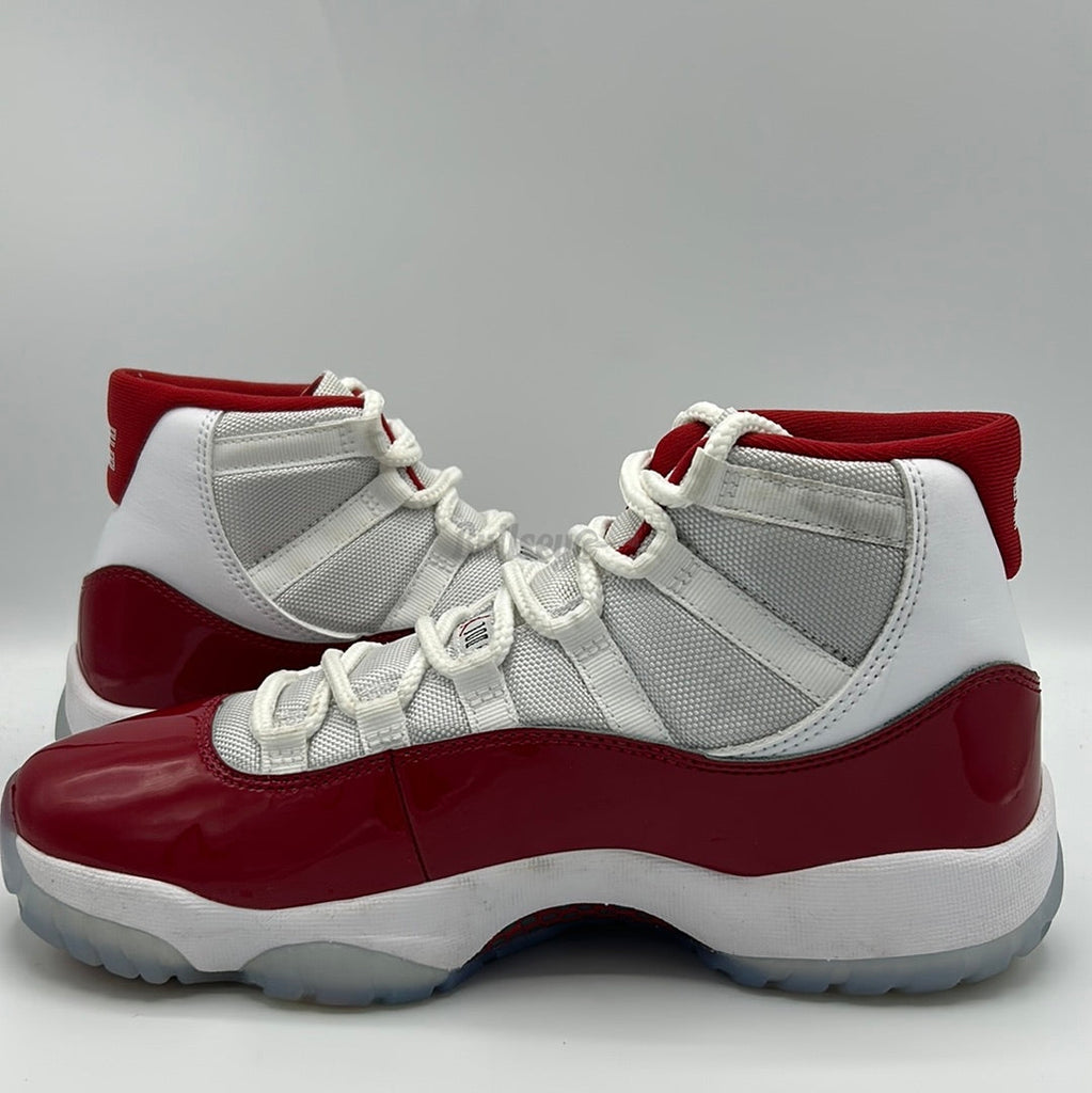 Air Jordan 11 Retro "Cherry" (PreOwned)