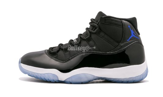 Air Jordan 11 Retro "Space Jam"-Bullseye Sneaker Boutique