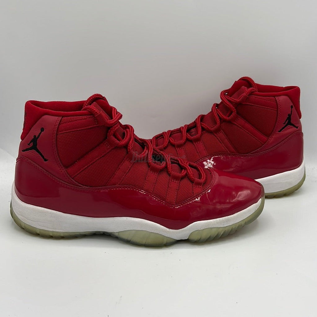 Air Jordan 11 Retro "Win Like 96" (PreOwned)