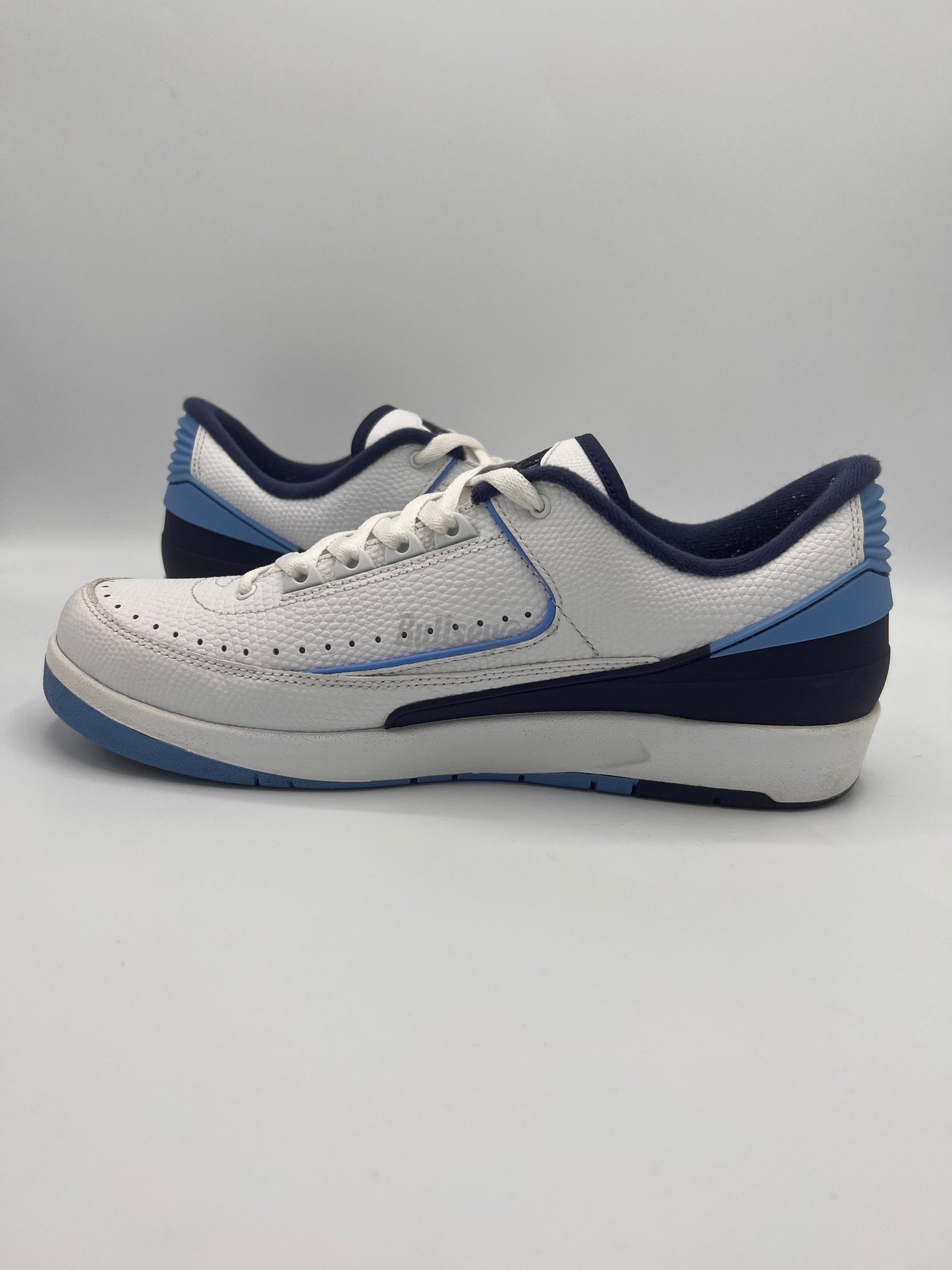 Air Jordan 2 Retro Low “Midnight Navy" (PreOwned)