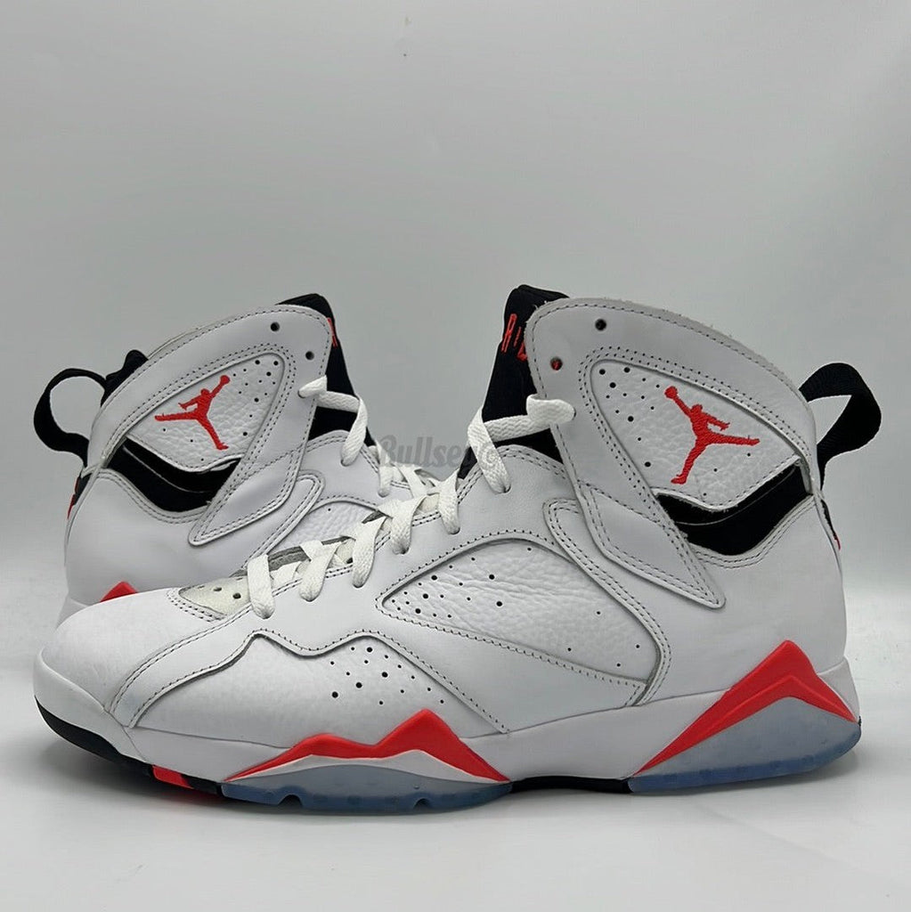 Air Jordan 7 Retro "Infrared" (PreOwned) (No Box)