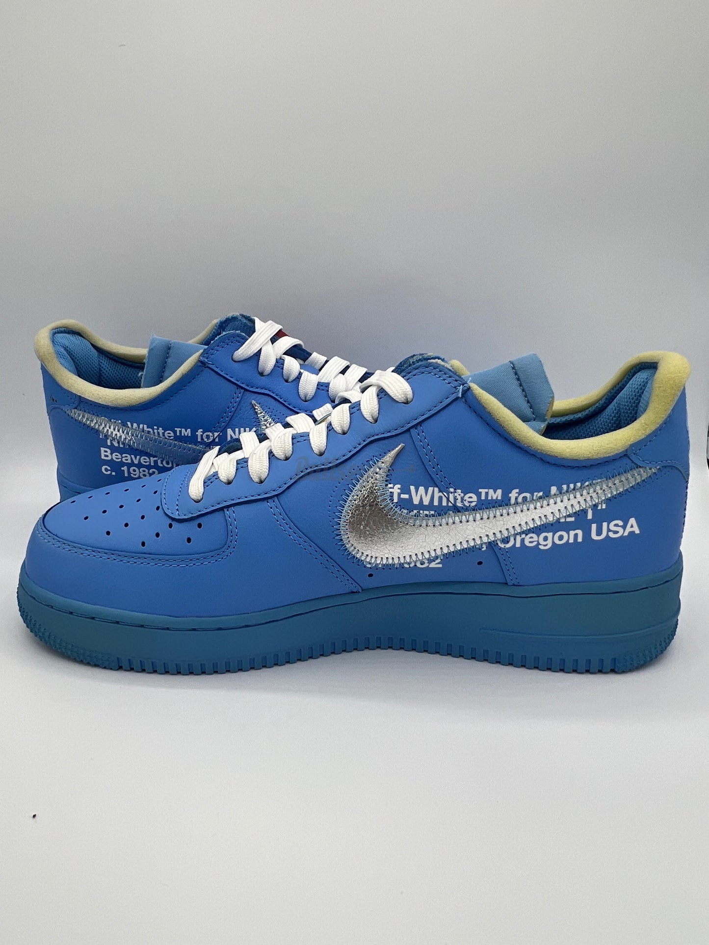 Nike Air Force 1 "MCA" Off-White (PreOwned)