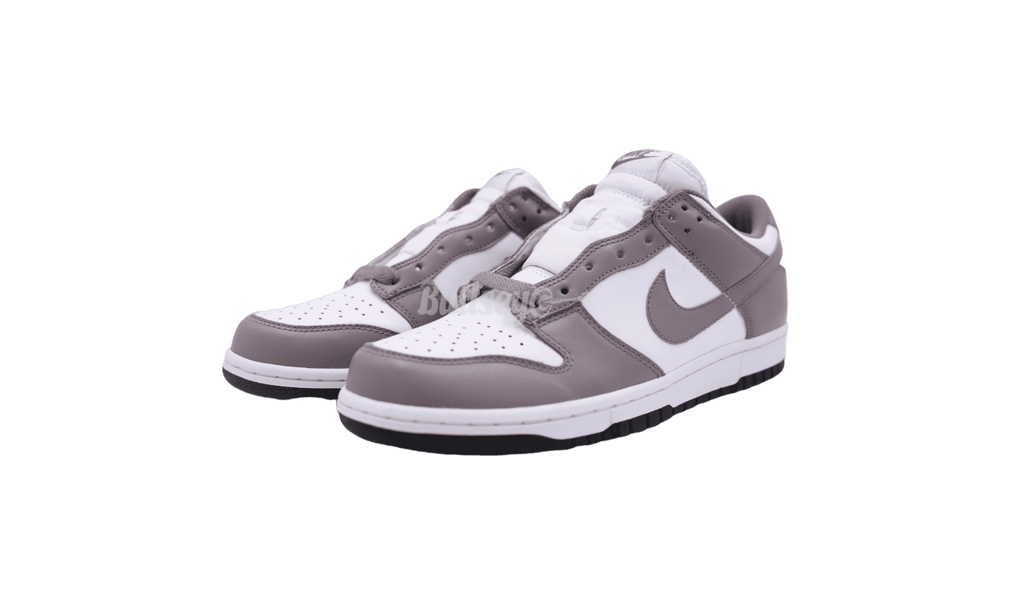 Nike Dunk Low CL “Mauve Grey” 2008 - Bullseye Sneaker Boutique