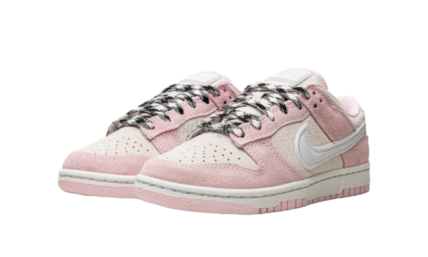 Nike Dunk Low LX "Pink Foam"