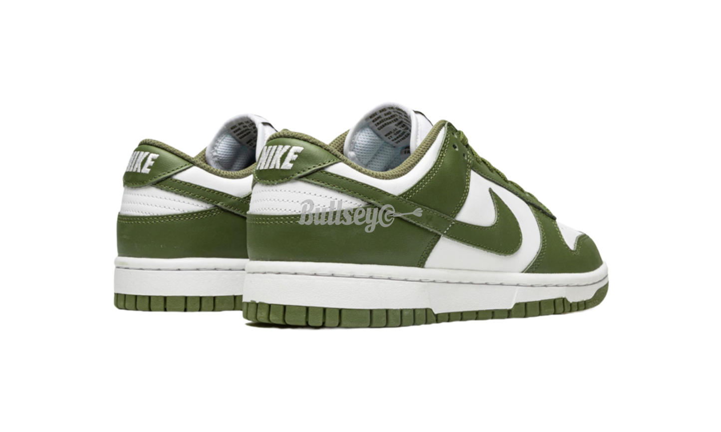 Nike Dunk Low "Medium Olive" (No Box)