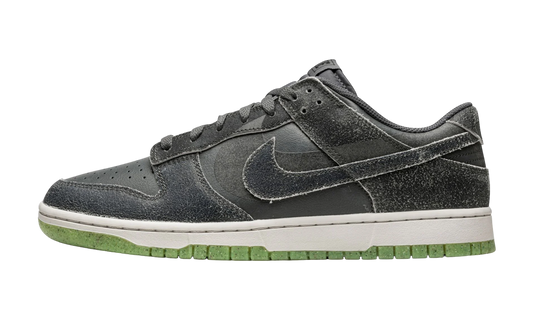 Nike Dunk Low "Smooth Shadow Iron Grey"