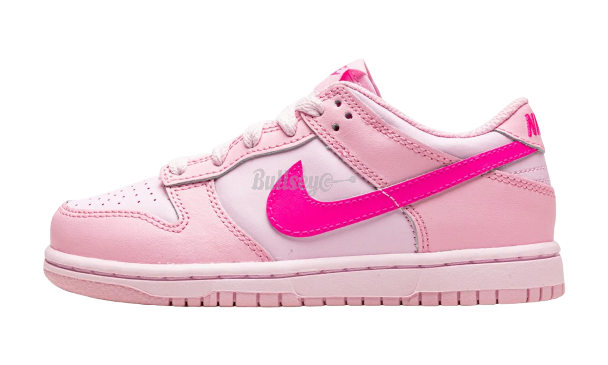 Nike Dunk Low "Triple Pink" Pre-School-Bullseye Sneaker Boutique