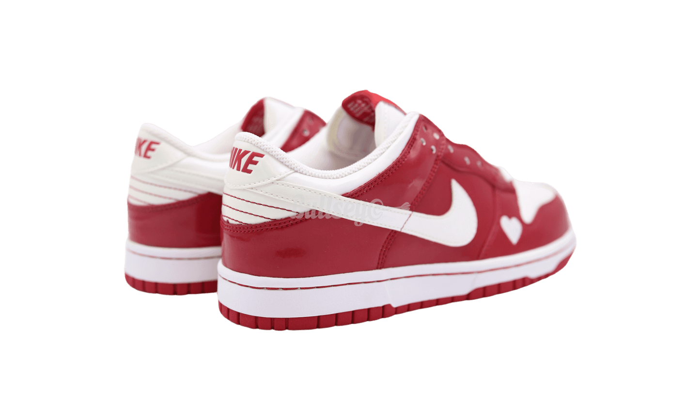 Nike Dunk Low “Valentines Day” 2005 - Bullseye Sneaker Boutique