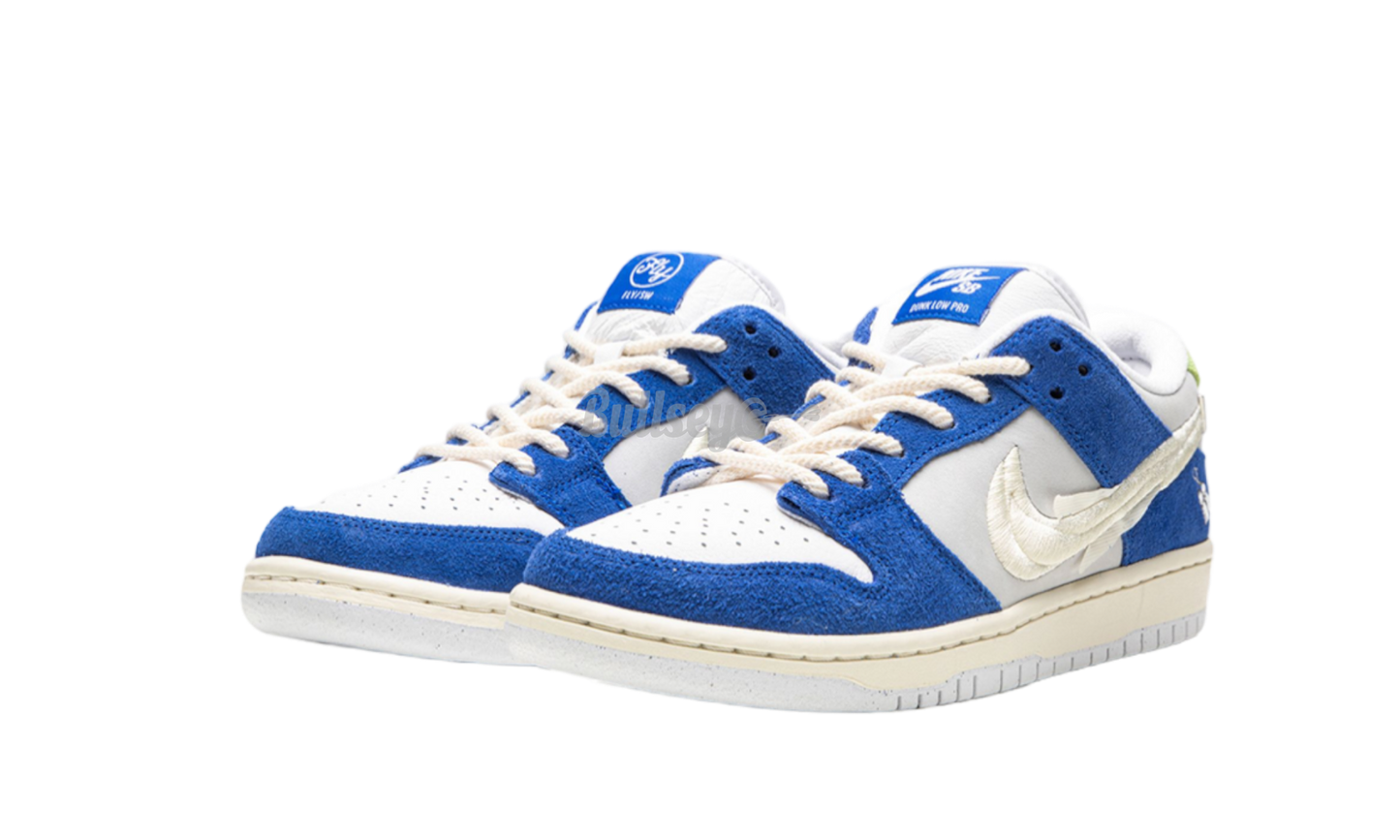 Nike SB Dunk Low Pro "Fly Streetwear Gardenia"