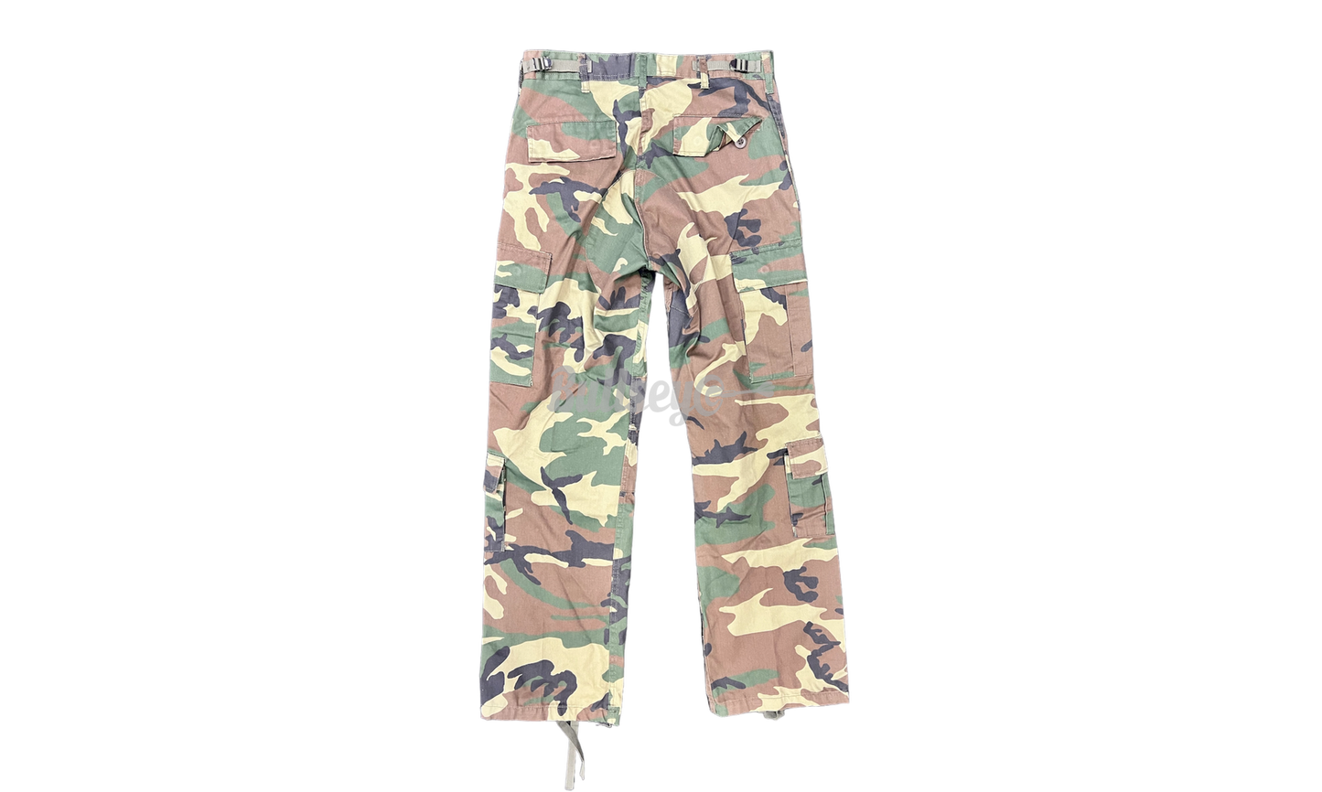 The GV Gallery Raspberry Hills Army Cargo Pants